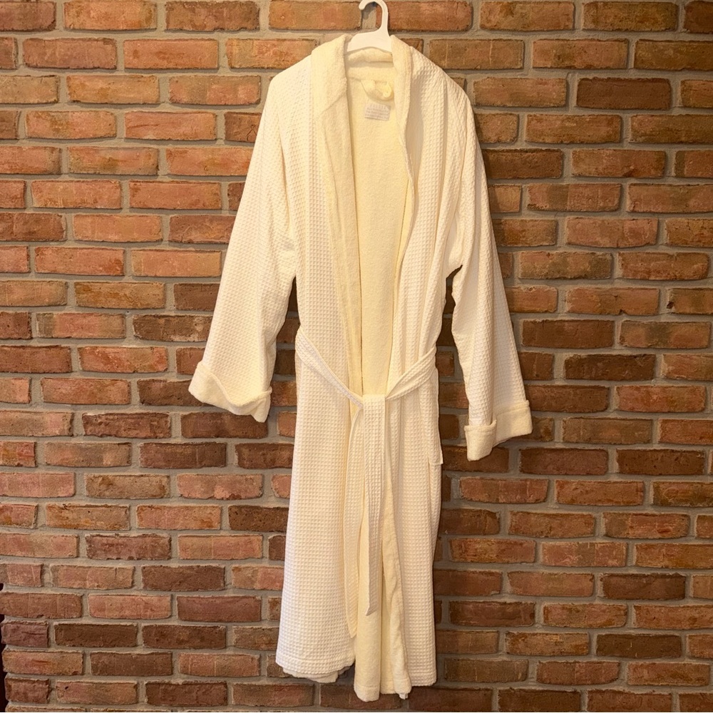 The Ritz-Carlton New York Central Park Hotel Robe Waffle Terry Cloth Cream XL